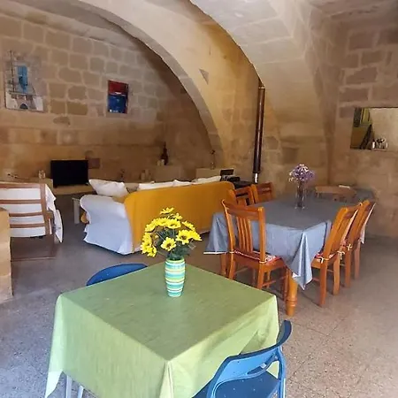 Haven Farmhouse With Private Pool