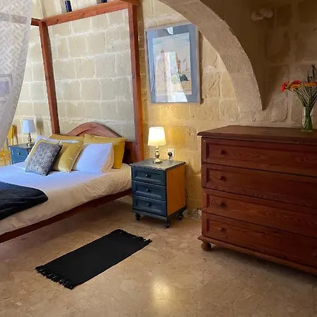 Haven Farmhouse With Private Pool